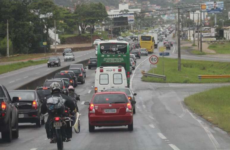 Autoridades n&atilde;o enxergam solu&ccedil;&atilde;o imediata para o problema