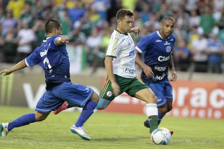 <p>Allione quase marcou um belo gol no primeiro tempo</p>