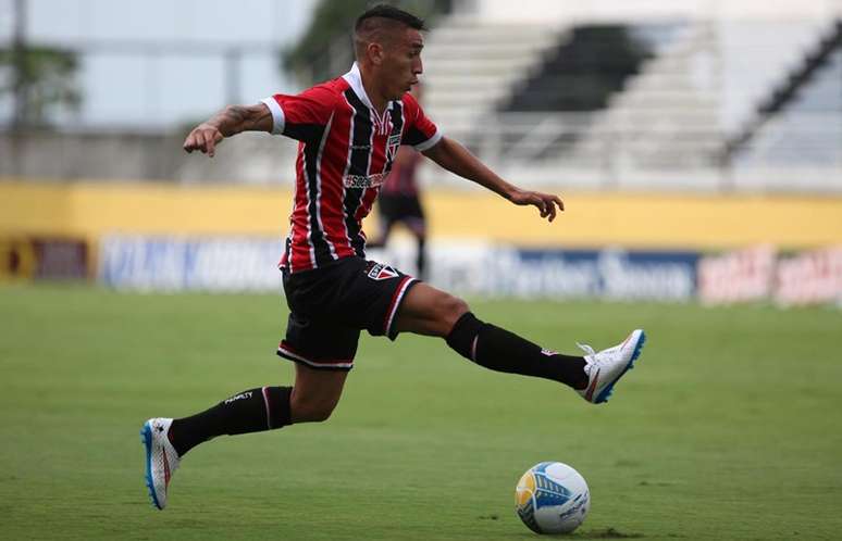 Centuri&oacute;n deixou uma boa impress&atilde;o na estreia