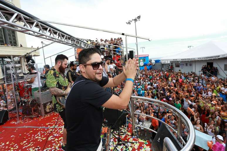 <p>Jorge e Mateus agitaram o p&uacute;blico em Salvador</p>