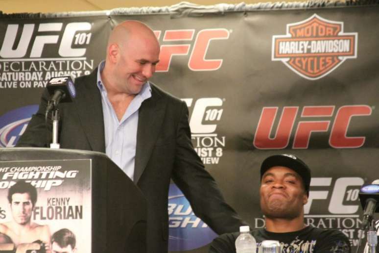 <p>Dana White tenta usar caso de Anderson para que UFC recupere credibilidade</p>