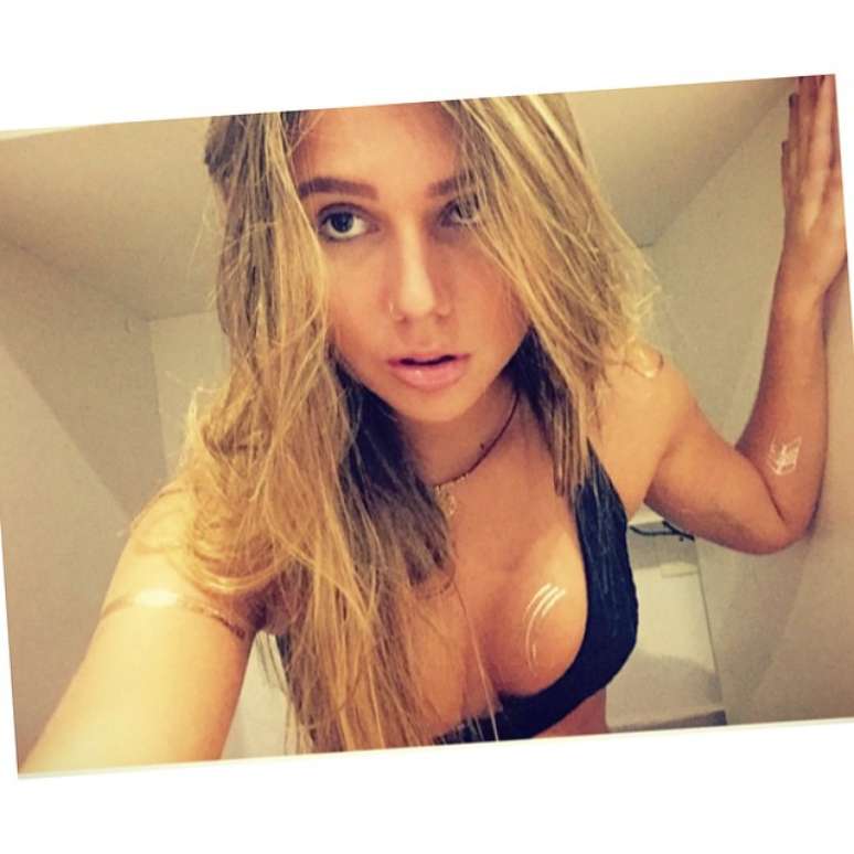 <p>&nbsp; &nbsp;</p>