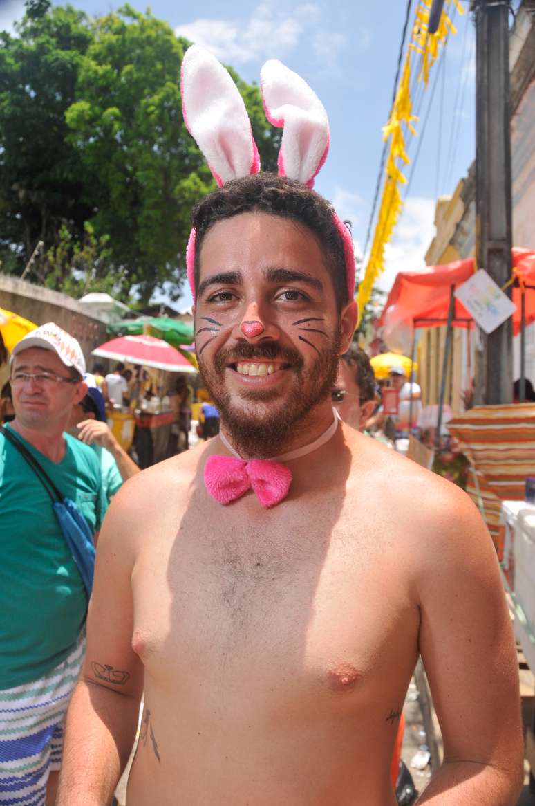 De príncipe a coelhinho, veja os looks da rua LGBT