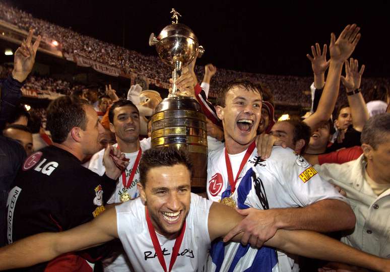 São Paulo conquistou tricampeonato em 2005