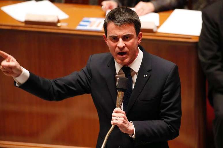 <p>&quot;Convoco todas as for&ccedil;as republicanas a bloquear a extrema direita&quot;, acrescentou o primeiro-ministro Manuel Valls</p>