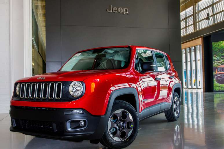 <p>Jeep aposta no sucesso de vendas do Renegade</p>