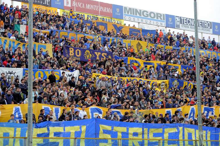 <p>Torcida do Parma &eacute; uma das mais fan&aacute;ticas da It&aacute;lia</p>