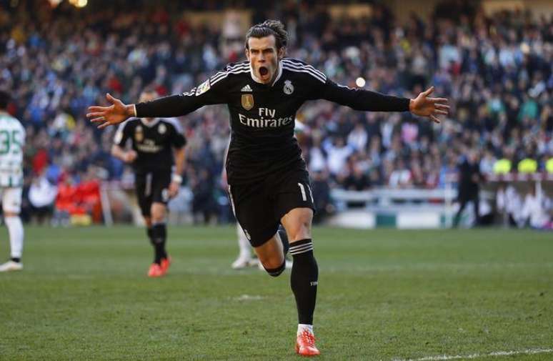 Gareth Bale celebrando gol durante partida contra o Córdoba. 24/01/2015