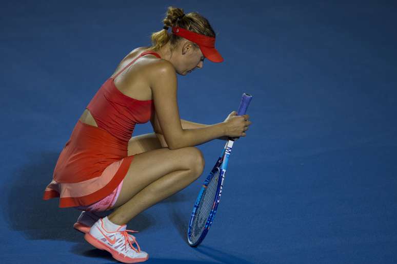 <p>Sharapova teve piora em problemas estomacais e abandonou o WTA de Acapulco</p>