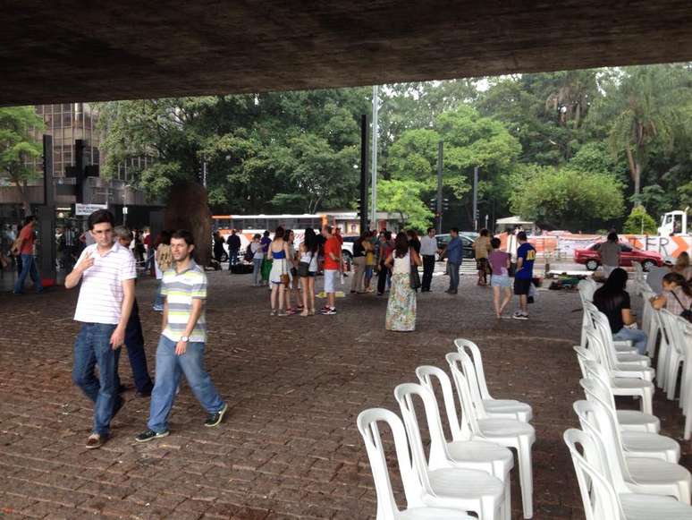 Imagens do MASP duas horas antes do protesto, não havia grande movimentação no museu paulista