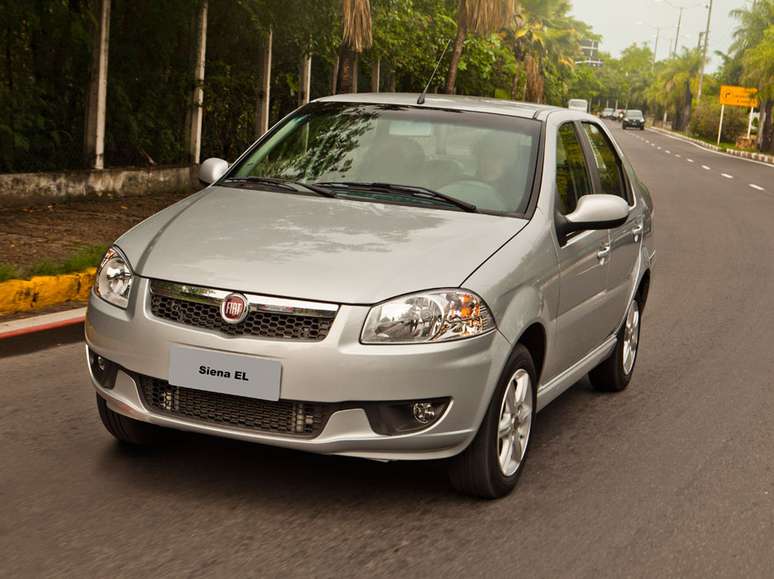 10- Fiat Siena - 5.033 unidades vendidas