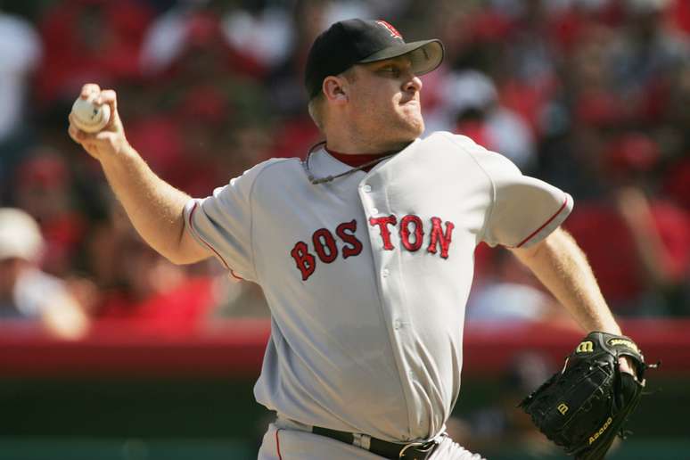 <p>Curt Schilling jogou quase 20 anos na Major League Baseball (MLB) como arremessador</p>