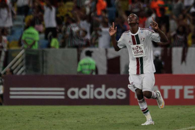 Gerson virou a partida para o Fluminense no Maracanã