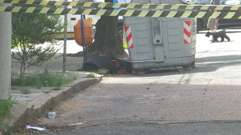 Supostas bananas de dinamite foram identificadas pela pol&iacute;cia