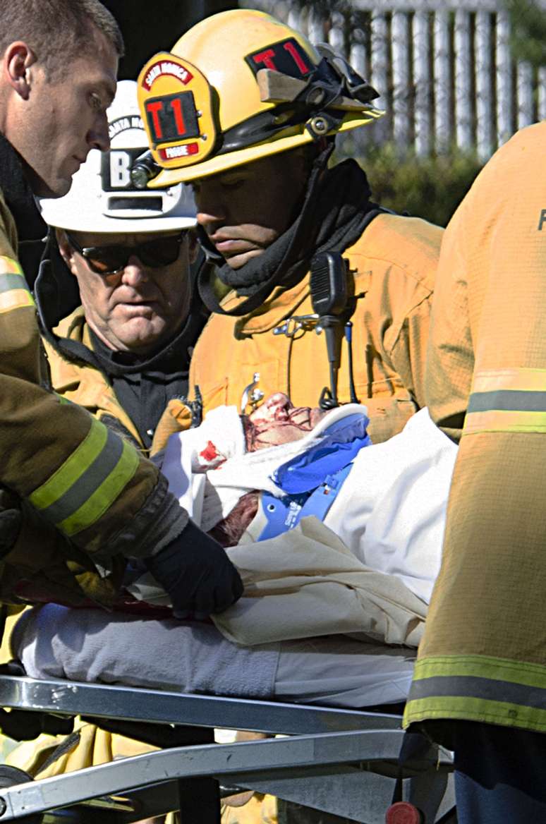 Harrison Ford sofreu acidente de avião na última quinta-feira (5)