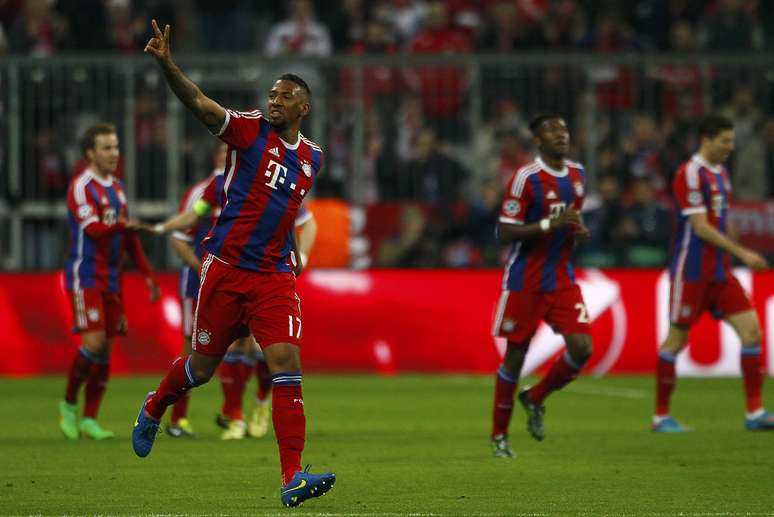Boateng fez um dos gols do Bayern no massacre em Munique