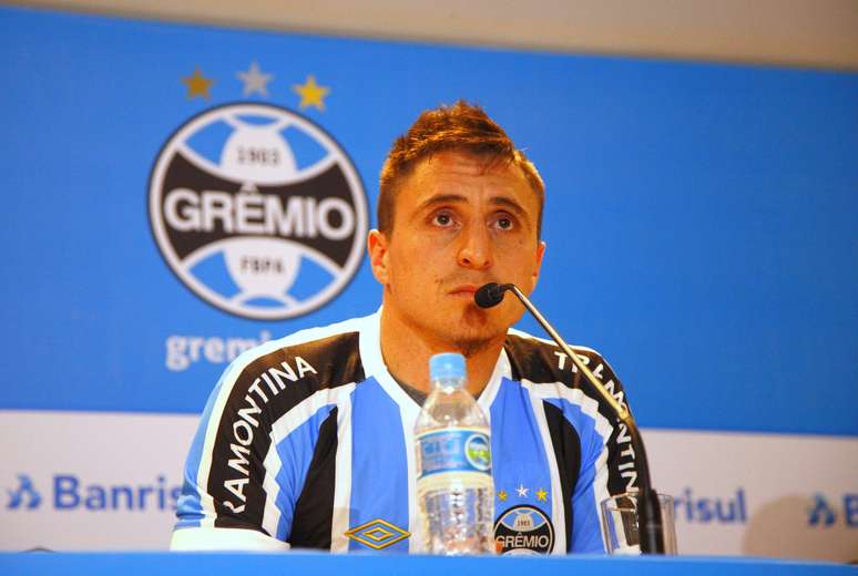 <p>Cebolla Rodríguez foi apresentado nesta quarta-feira no Grêmio</p>