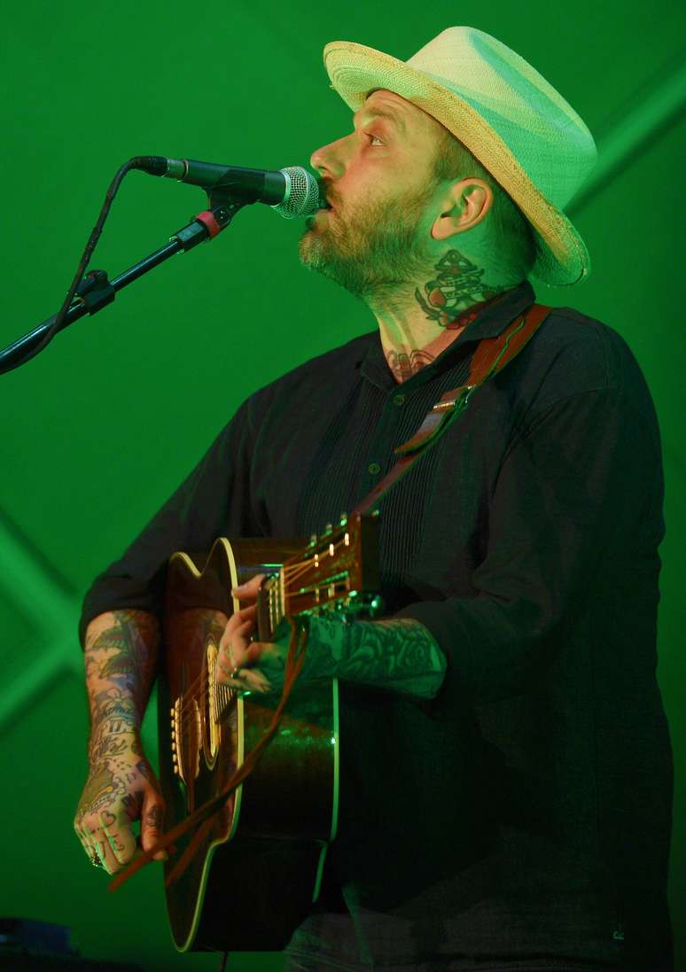 Na noite de quarta-feira (11), o City and Colour, projeto do canadense Dallas Green, estreou em solo brasileiro com um show no Cine Joia, em São Paulo