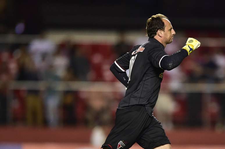 Rog&eacute;rio Ceni se recuperou de p&ecirc;nalti perdido contra Corinthians