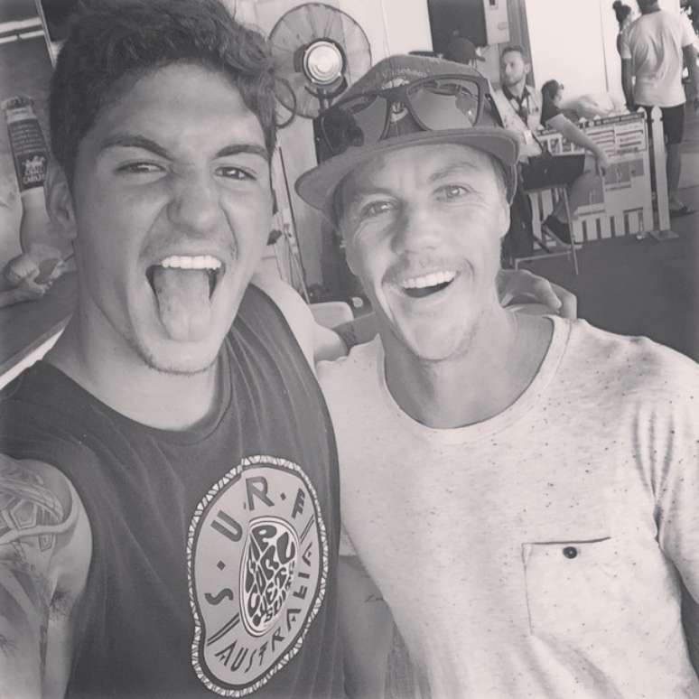 Gabriel Medina faz as pazes com Glenn Hall