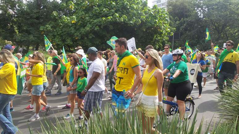 100 mil manifestantes pediram o impeachment da presidente Dilma Rousseff