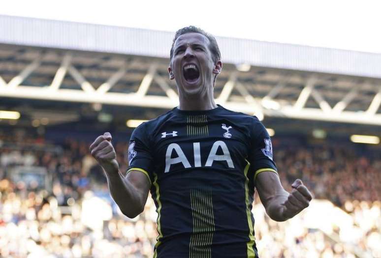 Harry Kane comemora gol pelo Tottenham contra o Queens Park Rangers. 07/03/2015 Action Images via Reuters / Andrew Couldridge.