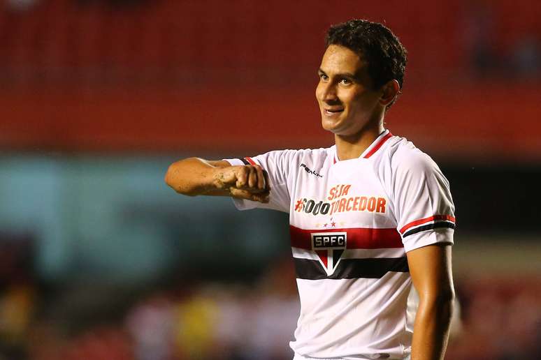 <p>Ganso pode perder seu lugar contra San Lorenzo</p>