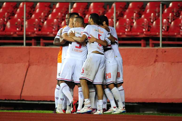 <p>São Paulo vem motivado por vitória na Libertadores</p>
