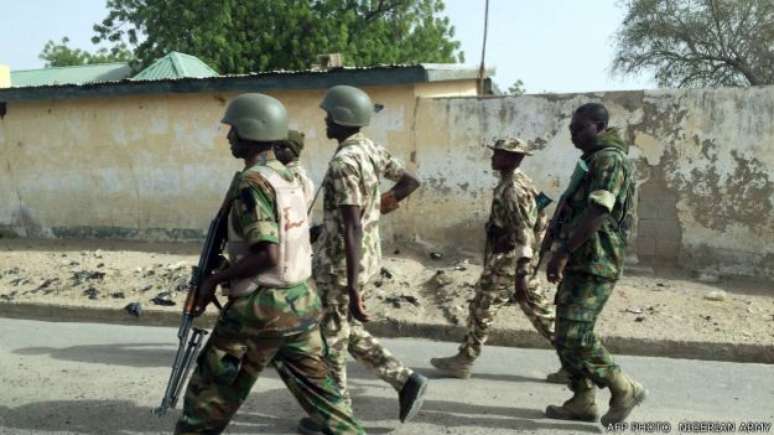 Exército afirma que está avançando sob territórios dominados pelo Boko Haram