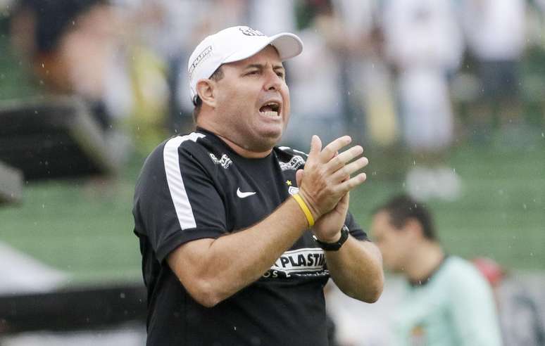 <p>Marcelo Fernandes adotou mistério durante toda a semana do Santos</p>
