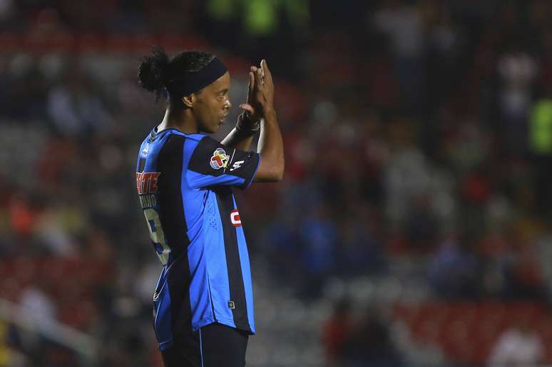 Ronaldinho participou da vitória do Querétaro