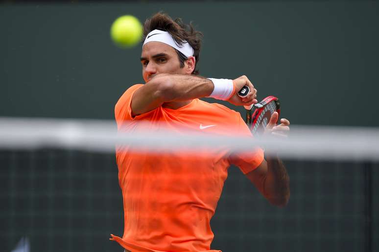 <p>Federer lutou, mas foi derrotado por Djokovic na final de Indian Wells</p>