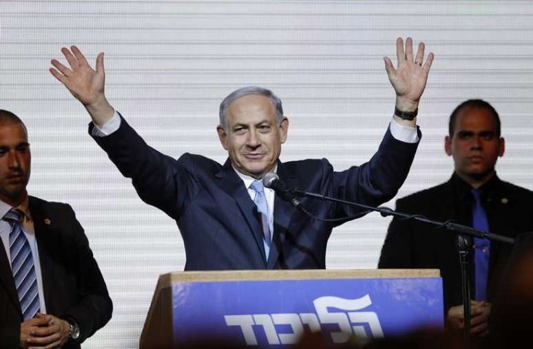 Premiê israelense Benjamin Netanyahu comemora vitória em eleição, em 18 de março