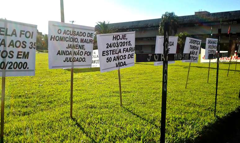 Manifestação pede que julgamento da morte da professora, que completa 15 anos, seja finalmente julgado