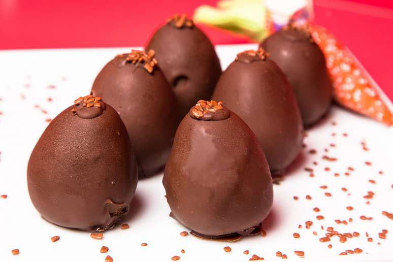 Chamados de Cotocos, os ovinhos de chocolate são outra delícia da Bendito. A porção com seis unidades custa R$ 45. Informações: (21) 2549-2783                                     