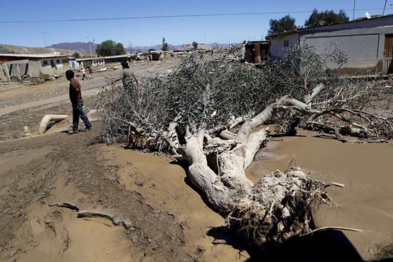 <p>Cat&aacute;strofe deixou um total de 26.406 desabrigados, dos quais 4.134 permanecem refugiados nos 30 albergues disponibilizados pelo governo</p>