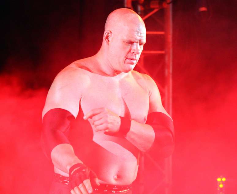 <p>Grandalhão Kane já amedrontou muitos rivais em sua carreira</p>