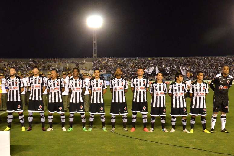 Botafogo sai na frente, recua e toma virada do Atlético Paranaense -  Notibras