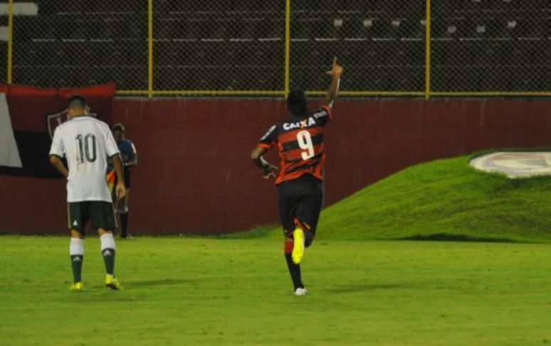 Caíque fez 3 gols e foi o nome de Vitória 5 x 1 Palmeiras pela Copa do Brasil Sub-17