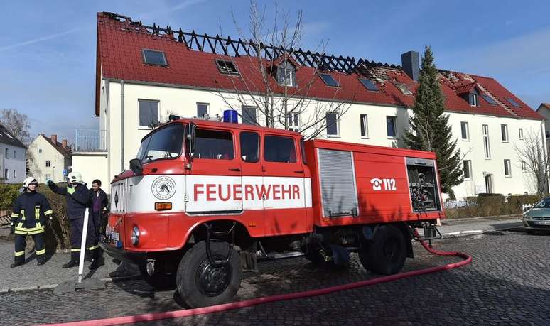 Incêndio atinge albergue de asilados ameaçado por neonazistas na Alemanha