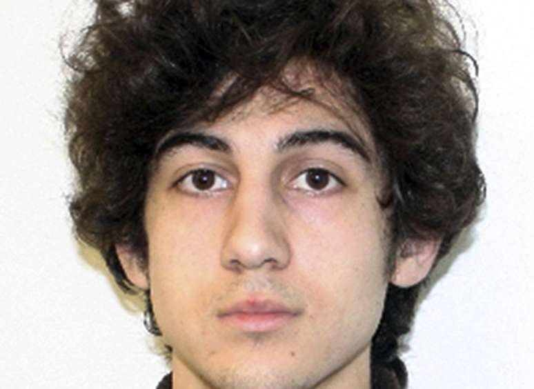 <p>Se condenado, Tsarnaev, muçulmano americano de origem tchetchena que tinha 19 anos à epoca do atentado, pode ser sentenciado à prisão perpétua ou à pena de morte</p>
