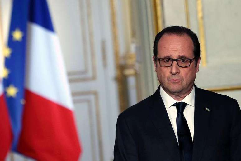 Presidente francês Hollande durante entrevista em Paris. 07/04/2015.