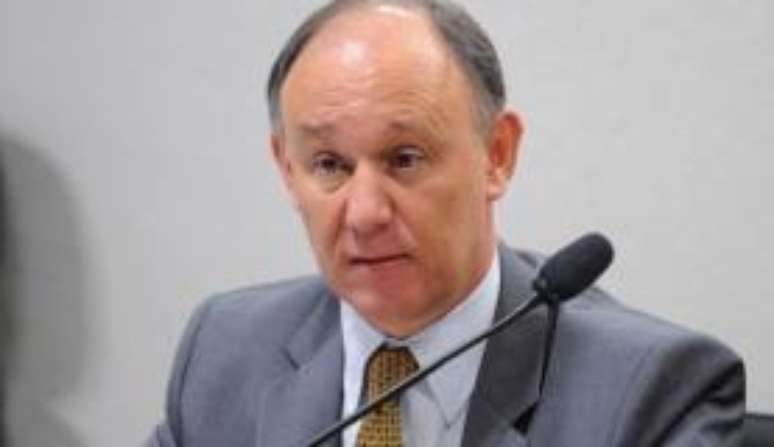 "O Brasil, no passado, não respeitou a sua Constituição e caminhou para trás”, comparou o ministro