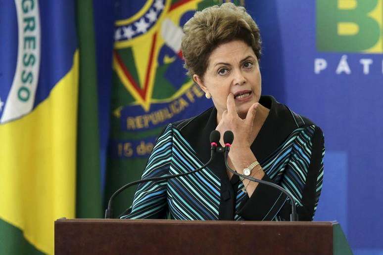 <p>Hashtag apoiando Dilma faz sucesso nas redes sociais</p>