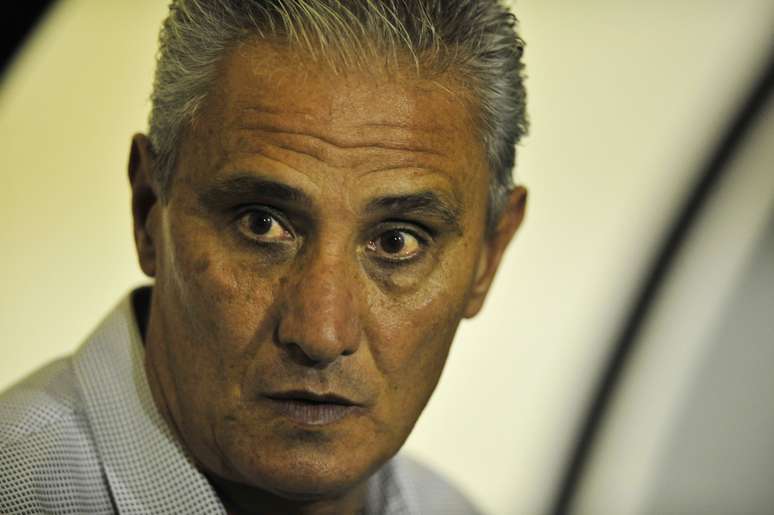 <p>Tite espera não ver seus comandados vacilarem contra adversário de bom nível</p>