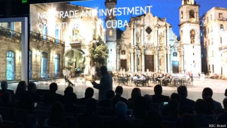 Ministro apresentou 'oportunidades de investimentos em Cuba' para empresários na cúpula