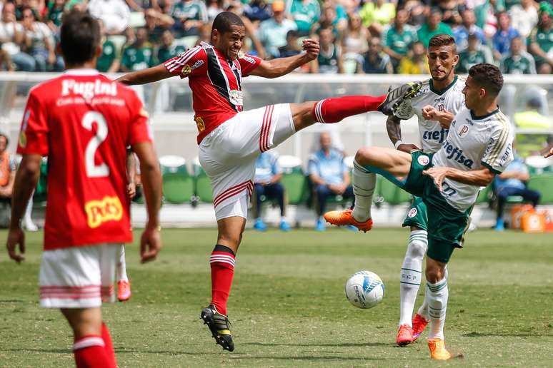 Palmeiras foi melhor no primeiro tempo