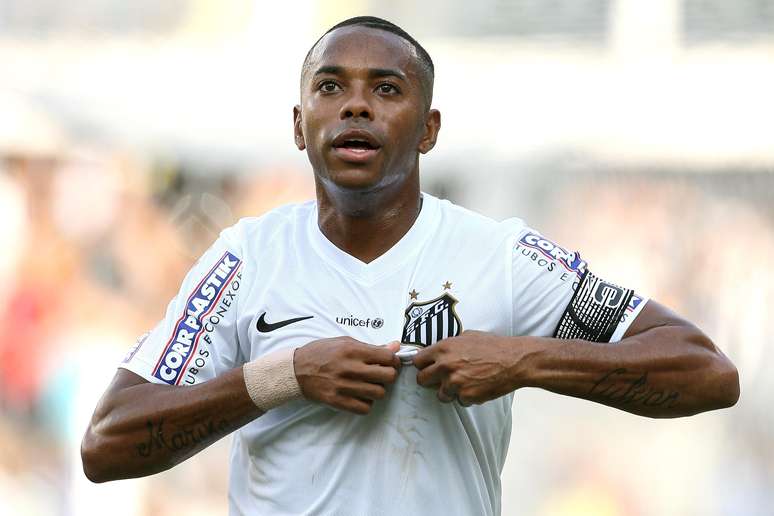 Robinho fará mais um jogo antes de se apresentar à Seleção Brasileira