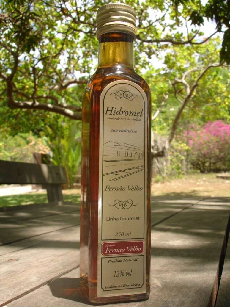 Alguns anos depois, o proprietário, Mário Calheiros de Lima, resolveu diversificar a produção, e passou a vender hidromel, uma bebida alcoólica
