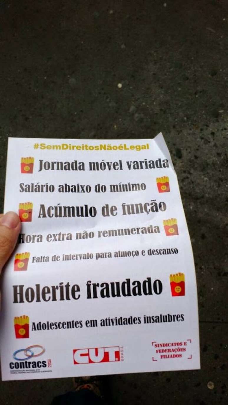 Folheto distribuído pelos manifestantes na avenida Paulista